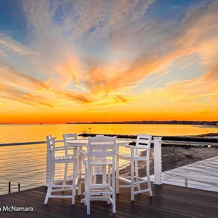 Falmouth Tides Hotel Bagian luar foto