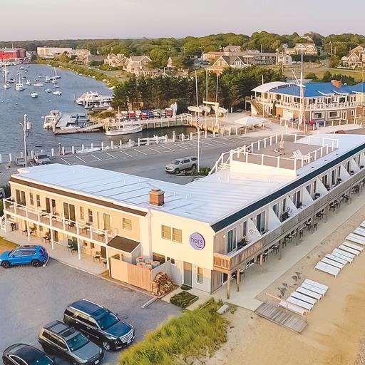 Falmouth Tides Hotel Bagian luar foto