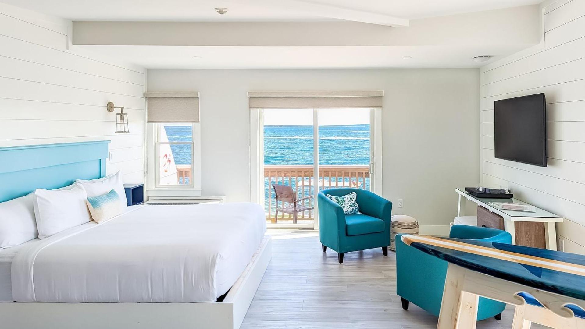 Falmouth Tides Hotel Bagian luar foto